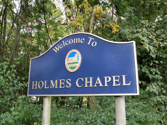 holmes chapel sign latham estates sales lettings